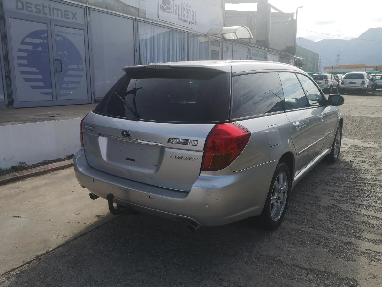 Subaru Legacy 2.5i    165 ps. 4x4 - изображение 9