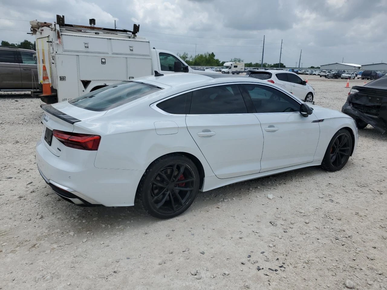 Audi A5 PREMIUM PLUS 45 - изображение 4