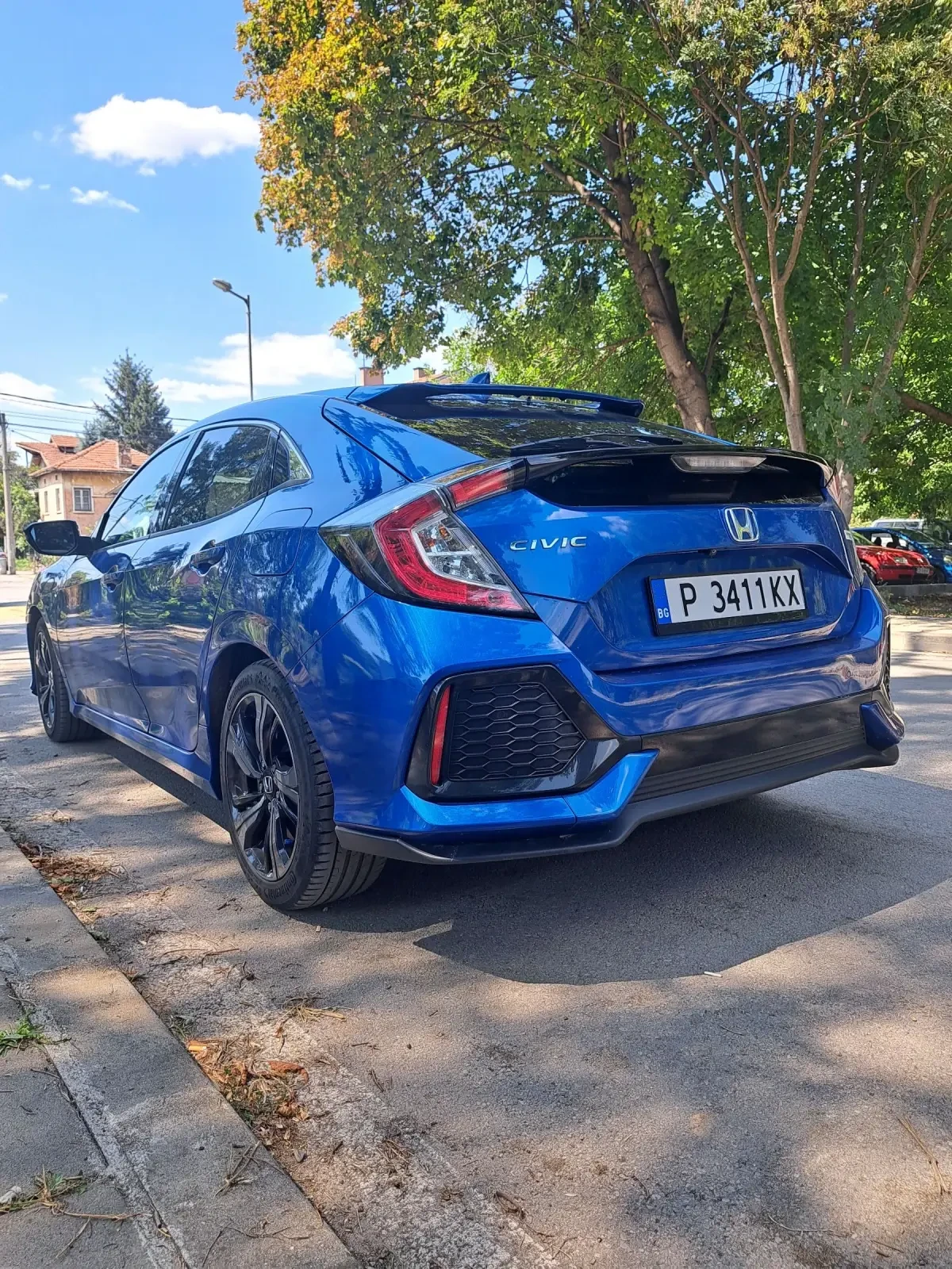 Honda Civic Hatchback - изображение 3