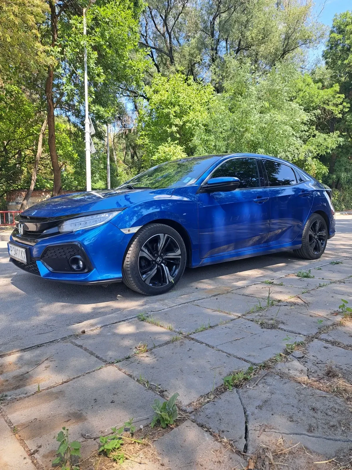 Honda Civic Hatchback - изображение 2