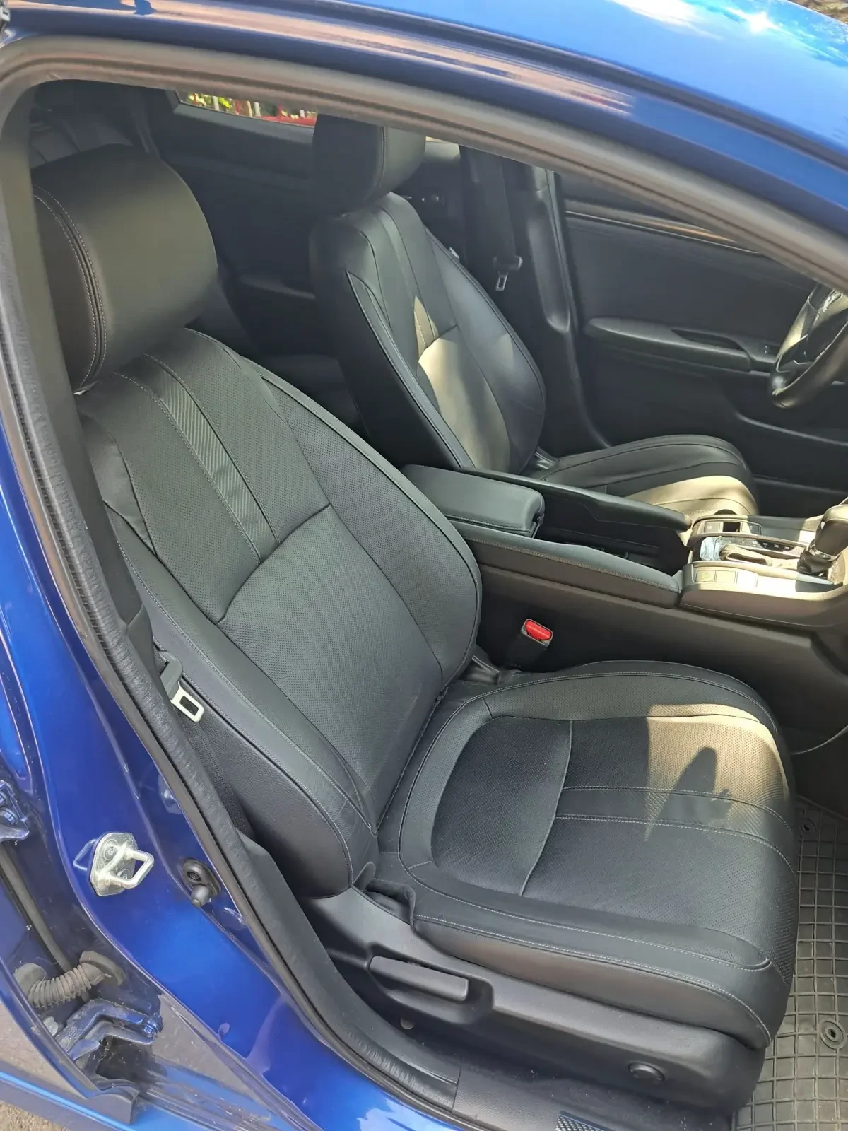 Honda Civic Hatchback - изображение 8
