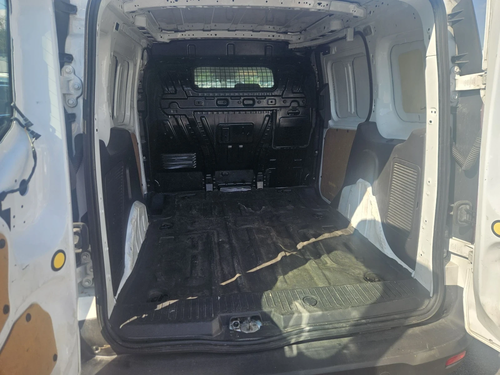 Ford Connect 1.6HDi Kamera  - изображение 10