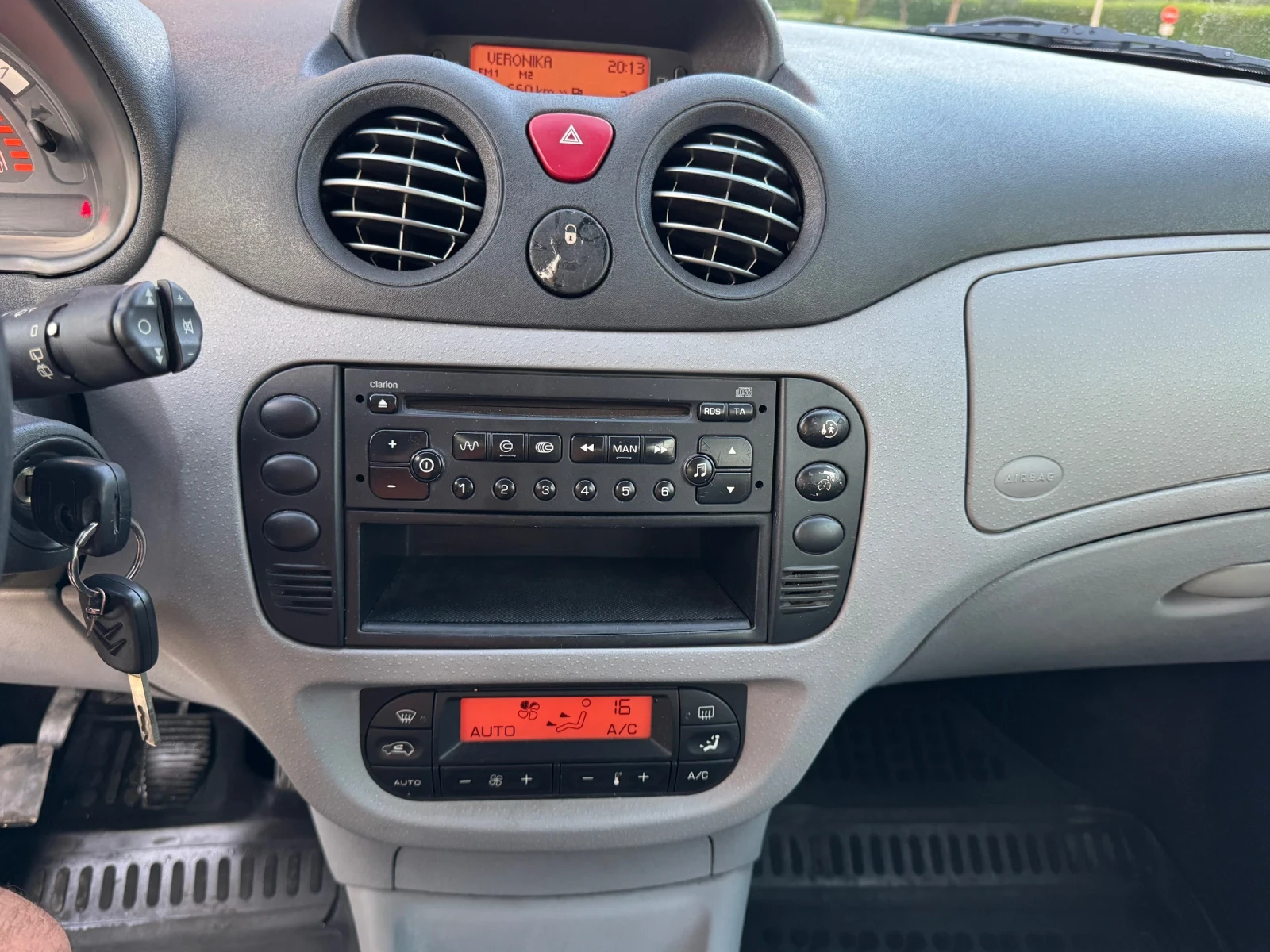 Citroen C3 1.6HDI XTR EXCLUSIVE - изображение 7