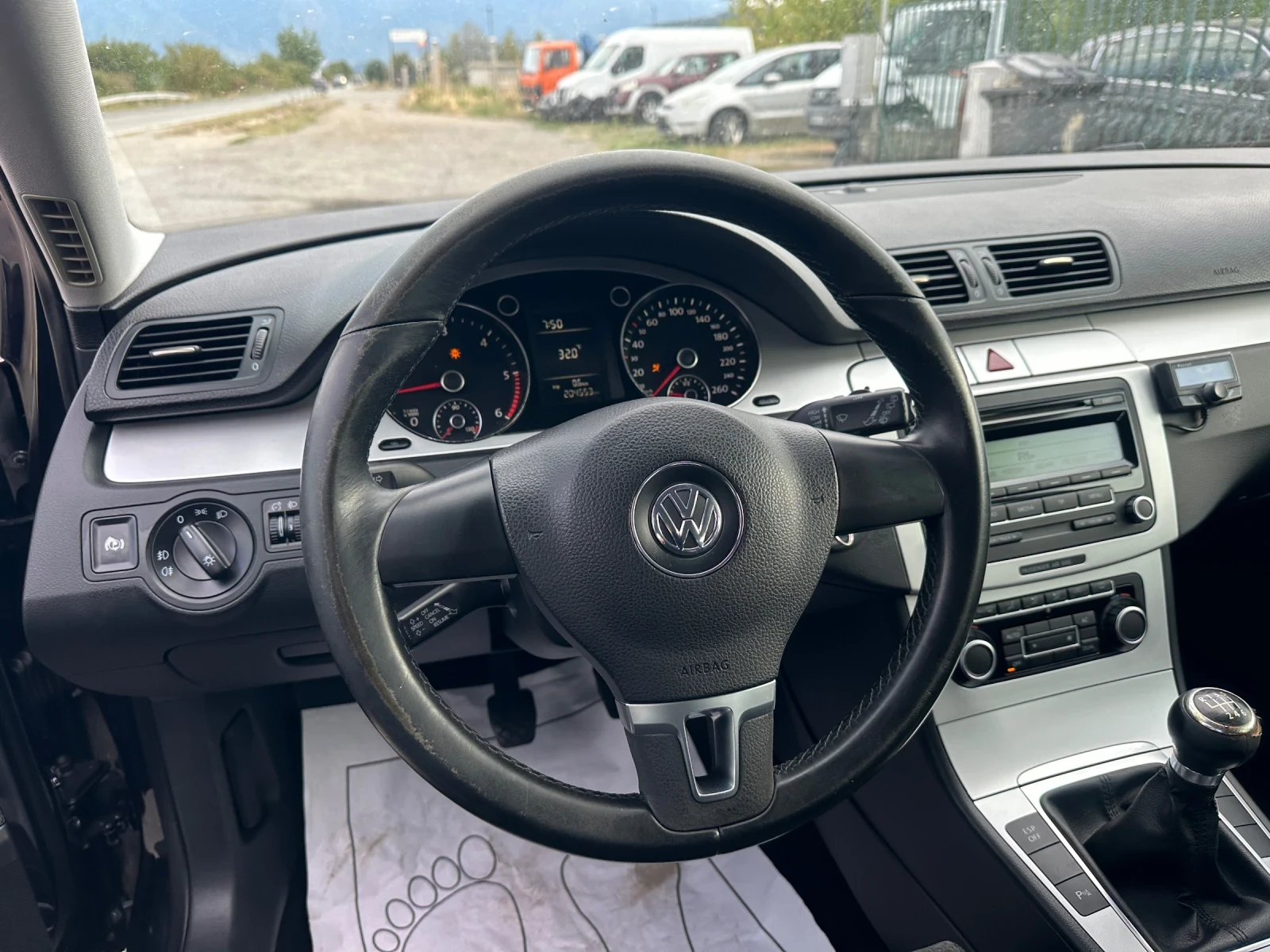 VW Passat 2.0 TDI | Mobile.bg   13