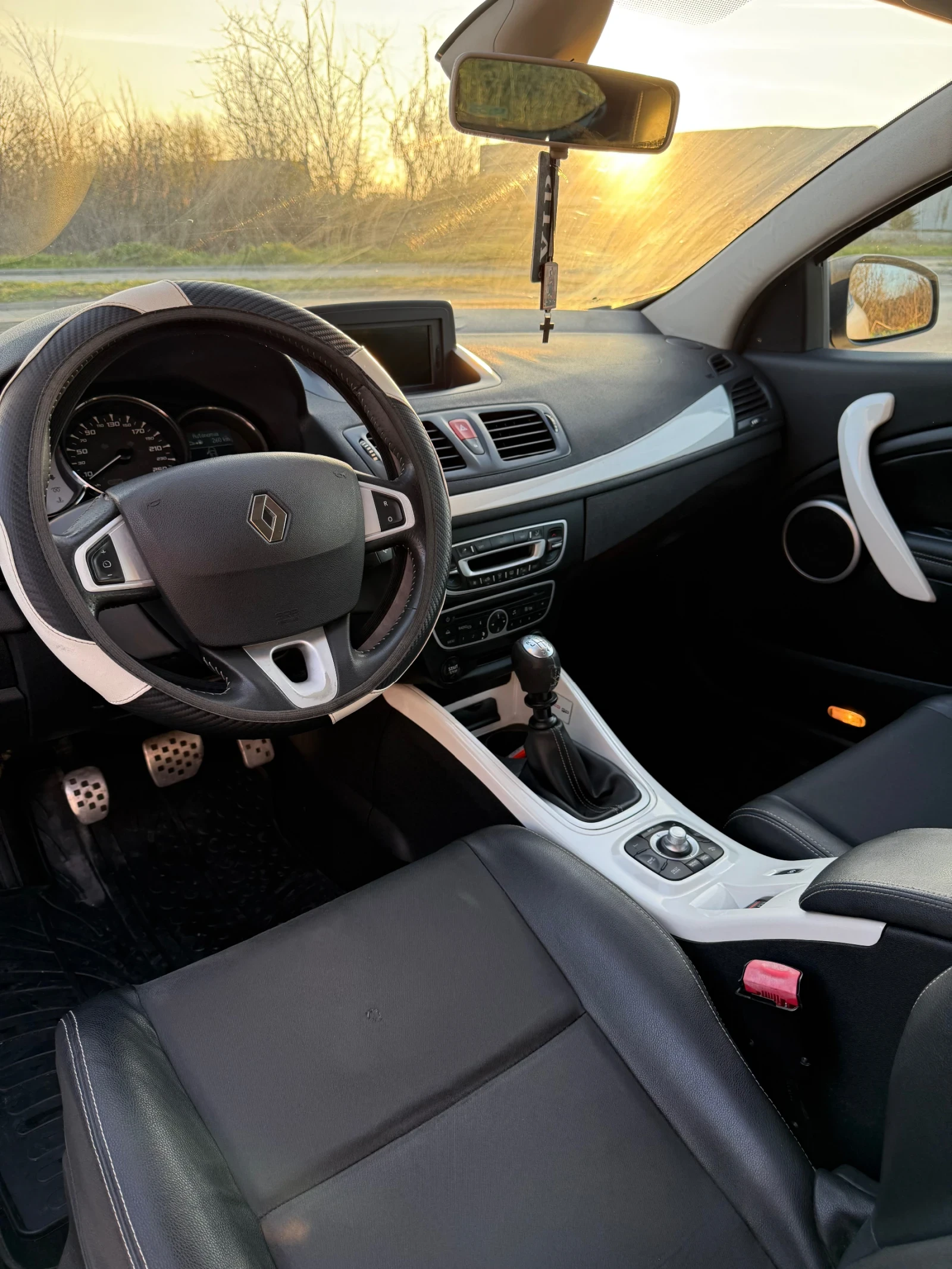 Renault Megane Monaco gp 1.9 dci - изображение 6