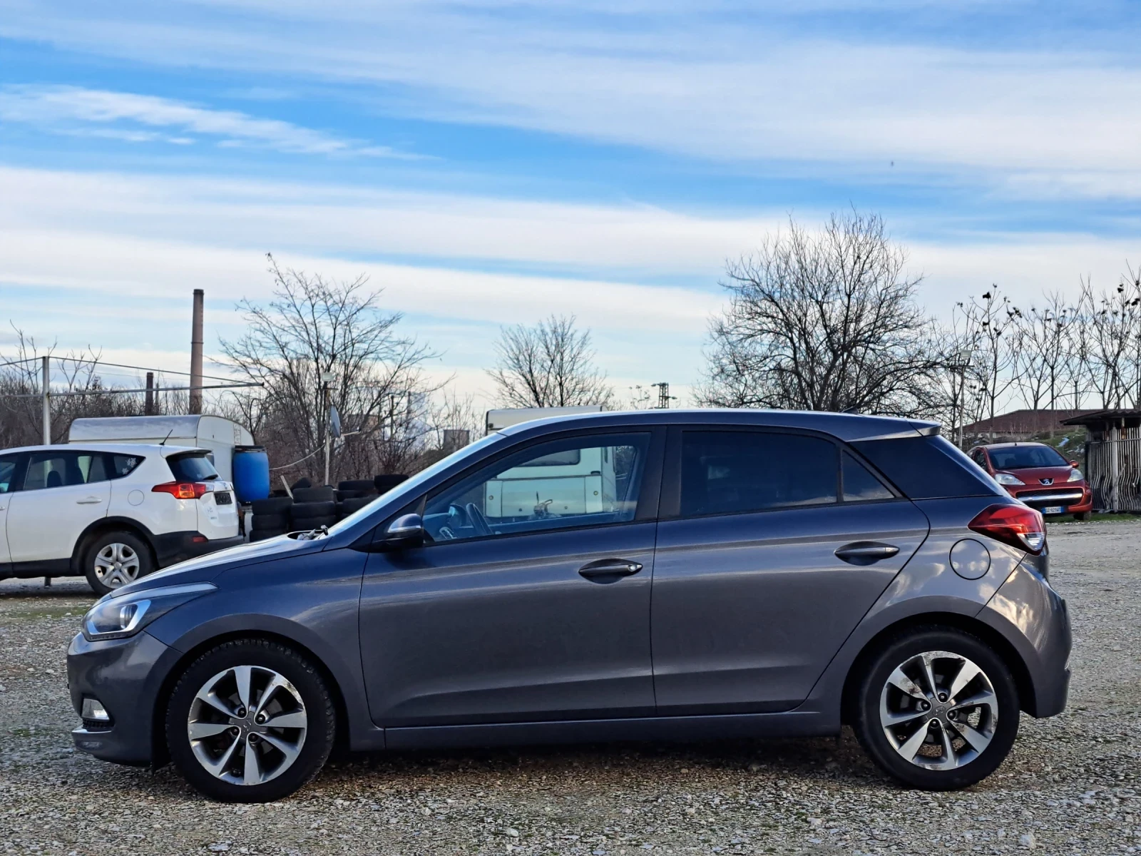 Hyundai I20 1.4 i  100k.c - изображение 2