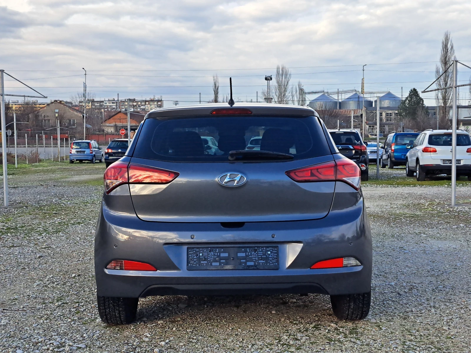 Hyundai I20 1.4 i  100k.c - изображение 4