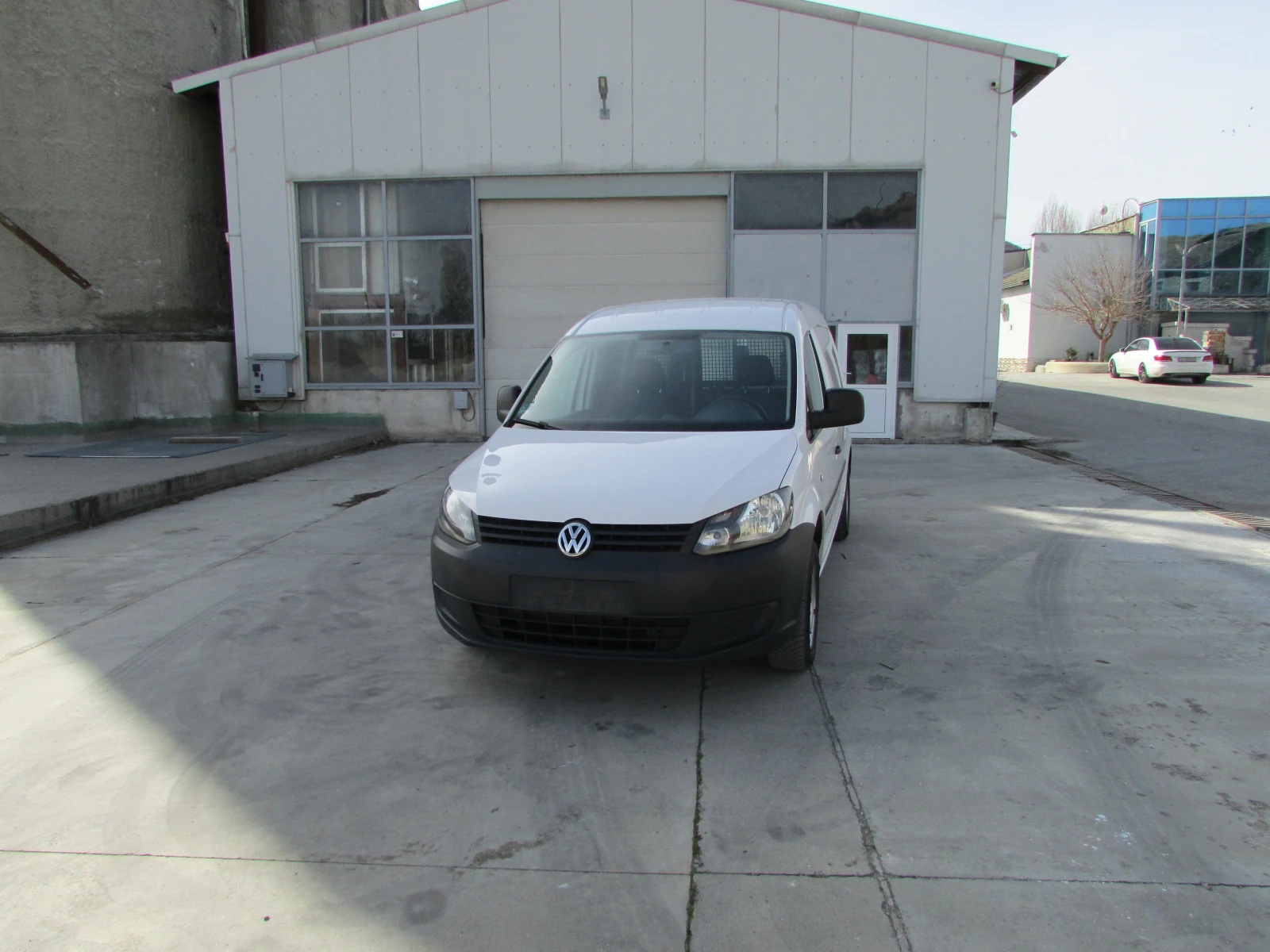 VW Caddy 1.6 tdi, Maxi , Сервизна история!