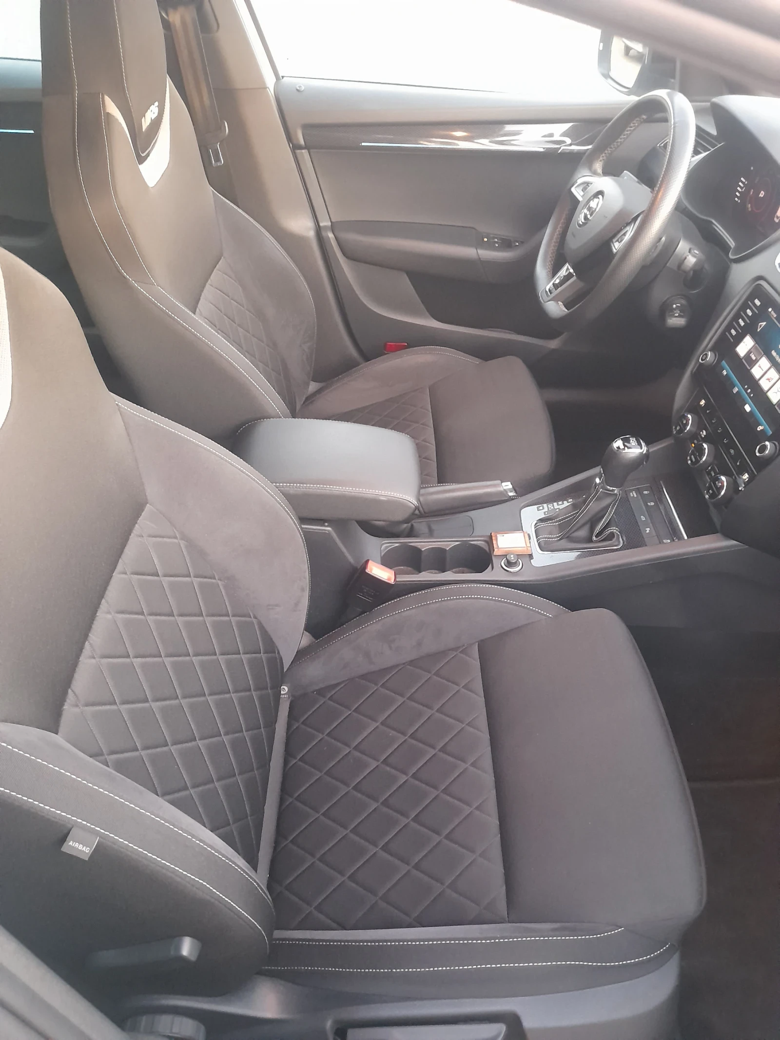 Skoda Octavia VRS, снимка 11 - Автомобили и джипове - 53916989