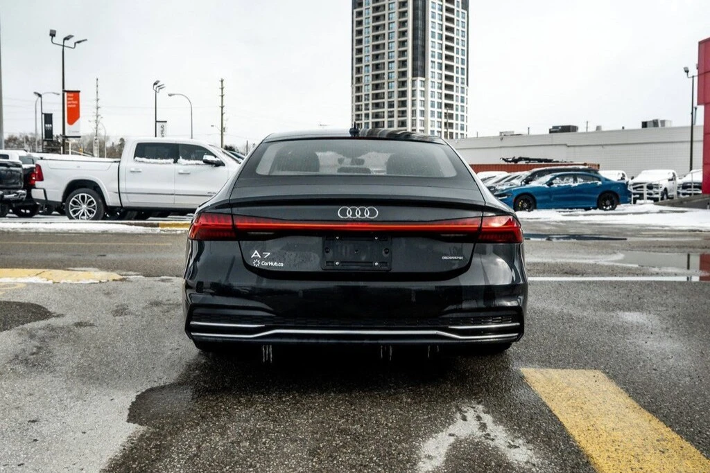 Audi A7 55TFSI S-Line * Фиксирана цена до БГ * CARFAX * , снимка 4 - Автомобили и джипове - 53959504