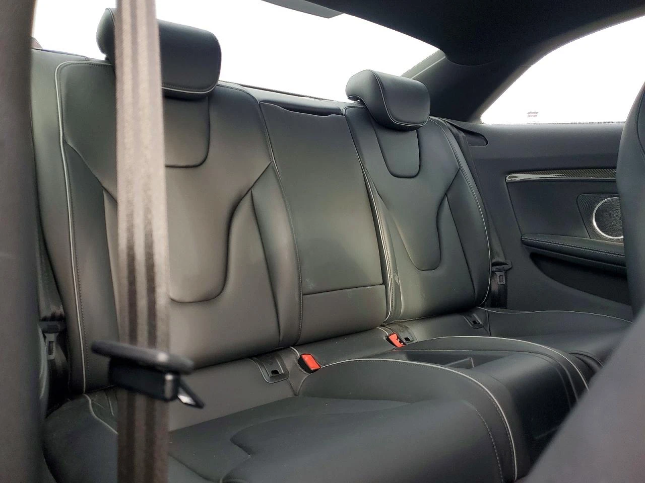 Audi Rs5 QUATTRO 4.2L V8 450HP, снимка 10 - Автомобили и джипове - 54085194