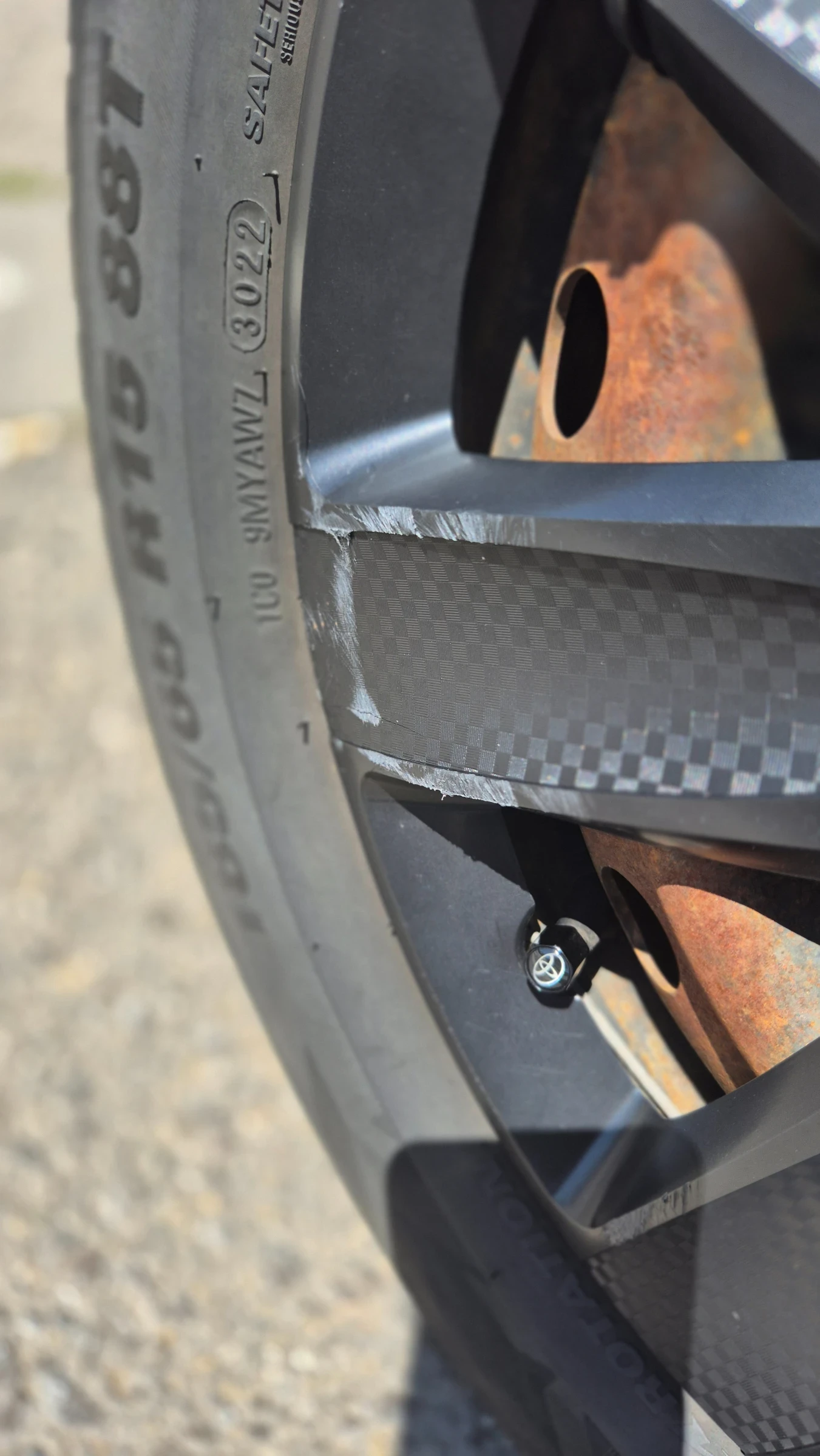 Toyota Yaris 1.0VVT-1, снимка 10 - Автомобили и джипове - 54318020