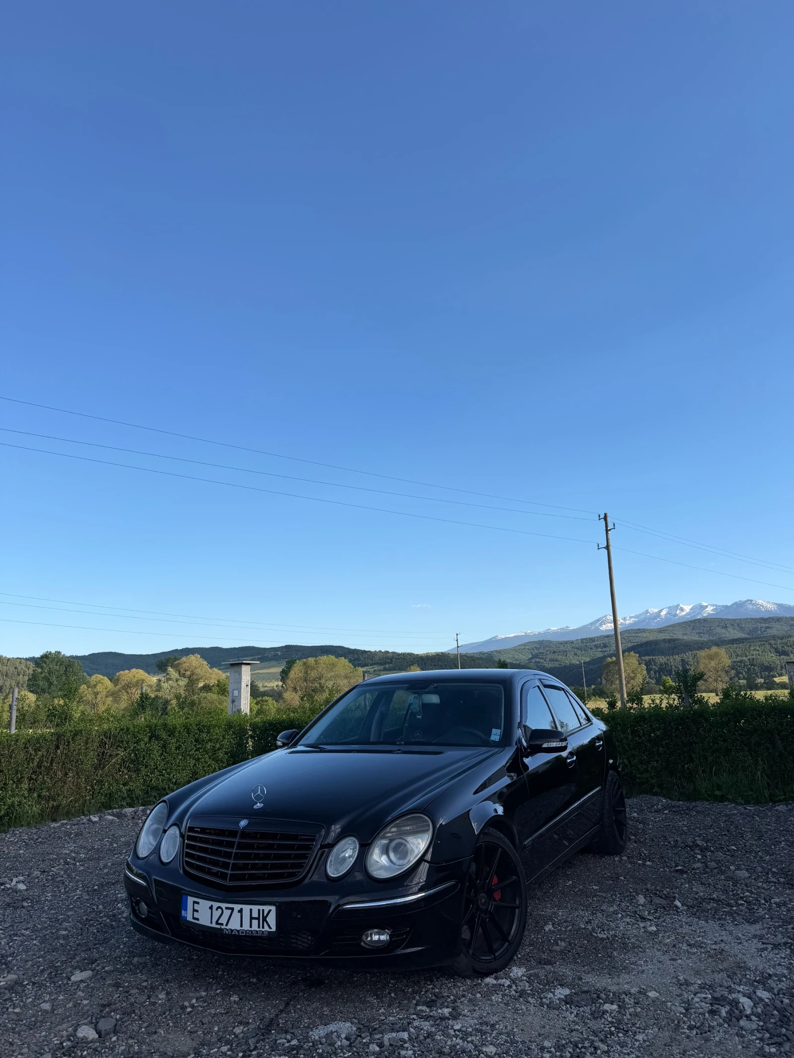 Mercedes-Benz E 320, снимка 2 - Автомобили и джипове - 54714501