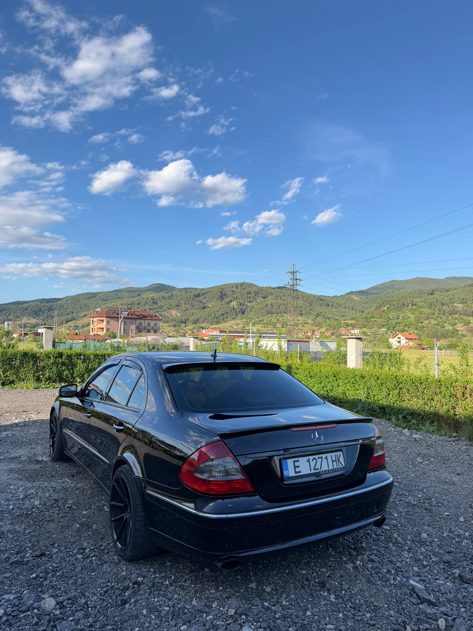 Mercedes-Benz E 320, снимка 9 - Автомобили и джипове - 54714501