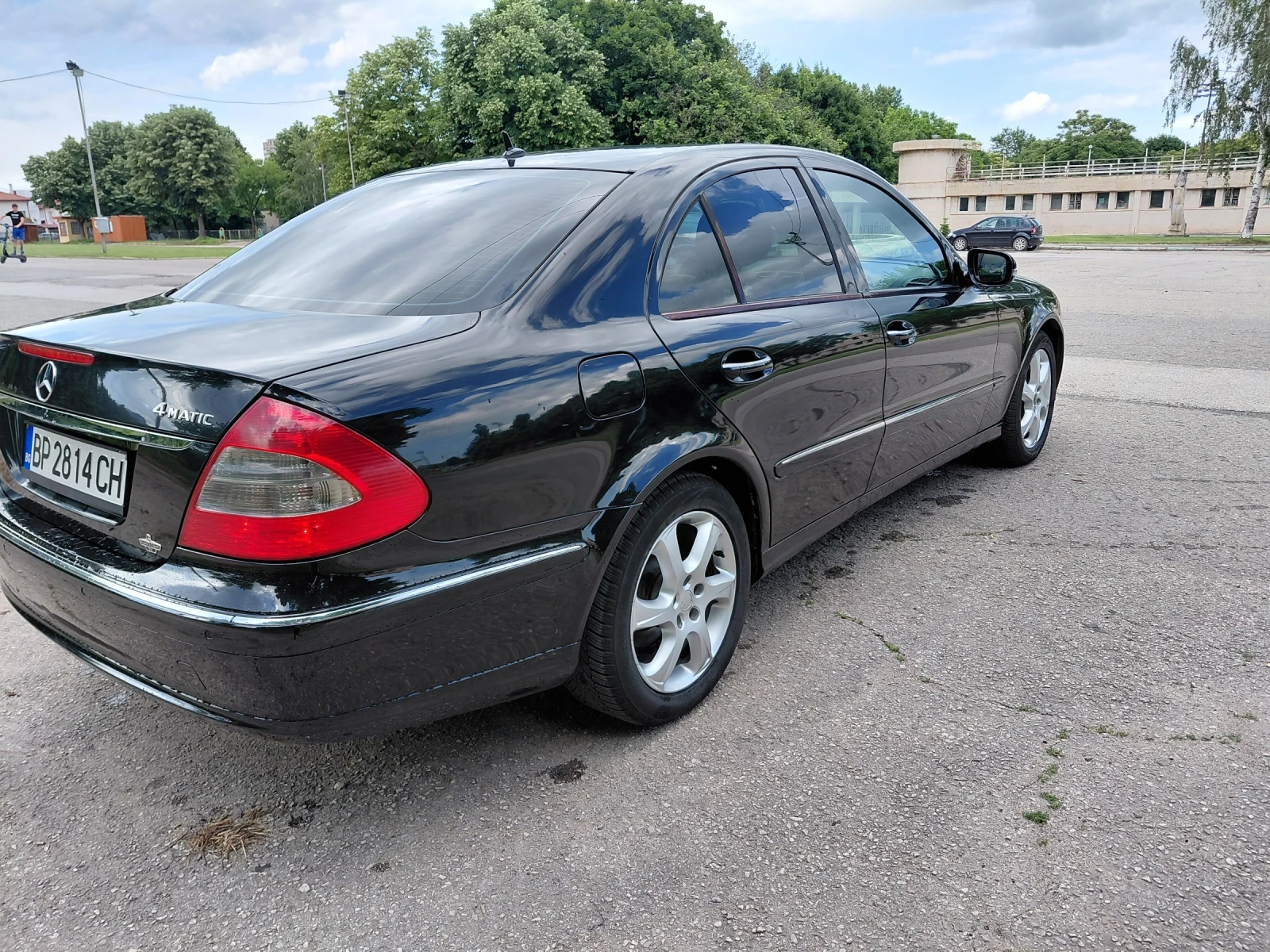 Mercedes-Benz E 280, снимка 6 - Автомобили и джипове - 54792300
