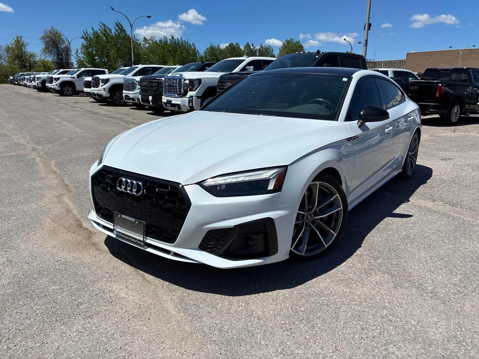 Audi A5 Progressiv * Keyless * CARFAX * АВТО КРЕДИТ * 