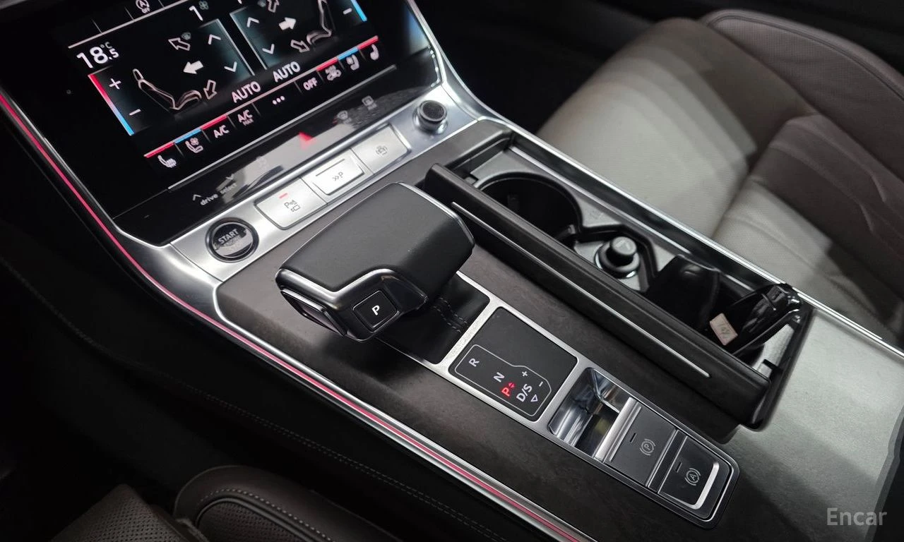 Audi A7 55TFSI* MATRIX* S* LINE* ОБДУХВАНЕ* ДИСТРОНИК* , снимка 10 - Автомобили и джипове - 55003179