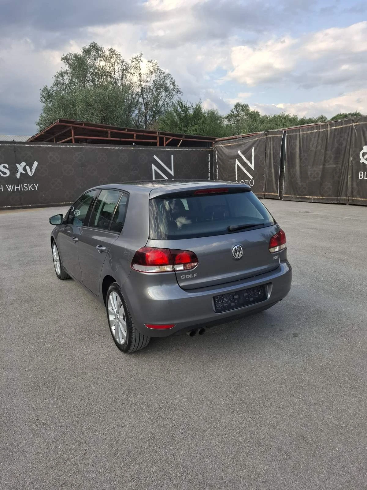 VW Golf 1.4TSI 122к.с АВТОМАТИК, снимка 5 - Автомобили и джипове - 55072196