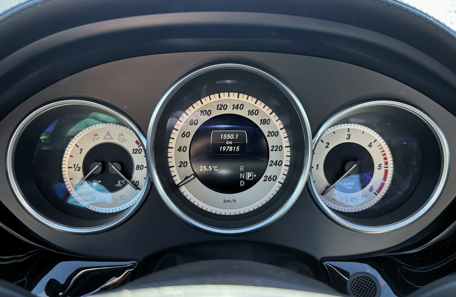 Mercedes-Benz CLS 350 Shooting Brake , AMG , 4matic, Швейцария, снимка 9 - Автомобили и джипове - 55557154
