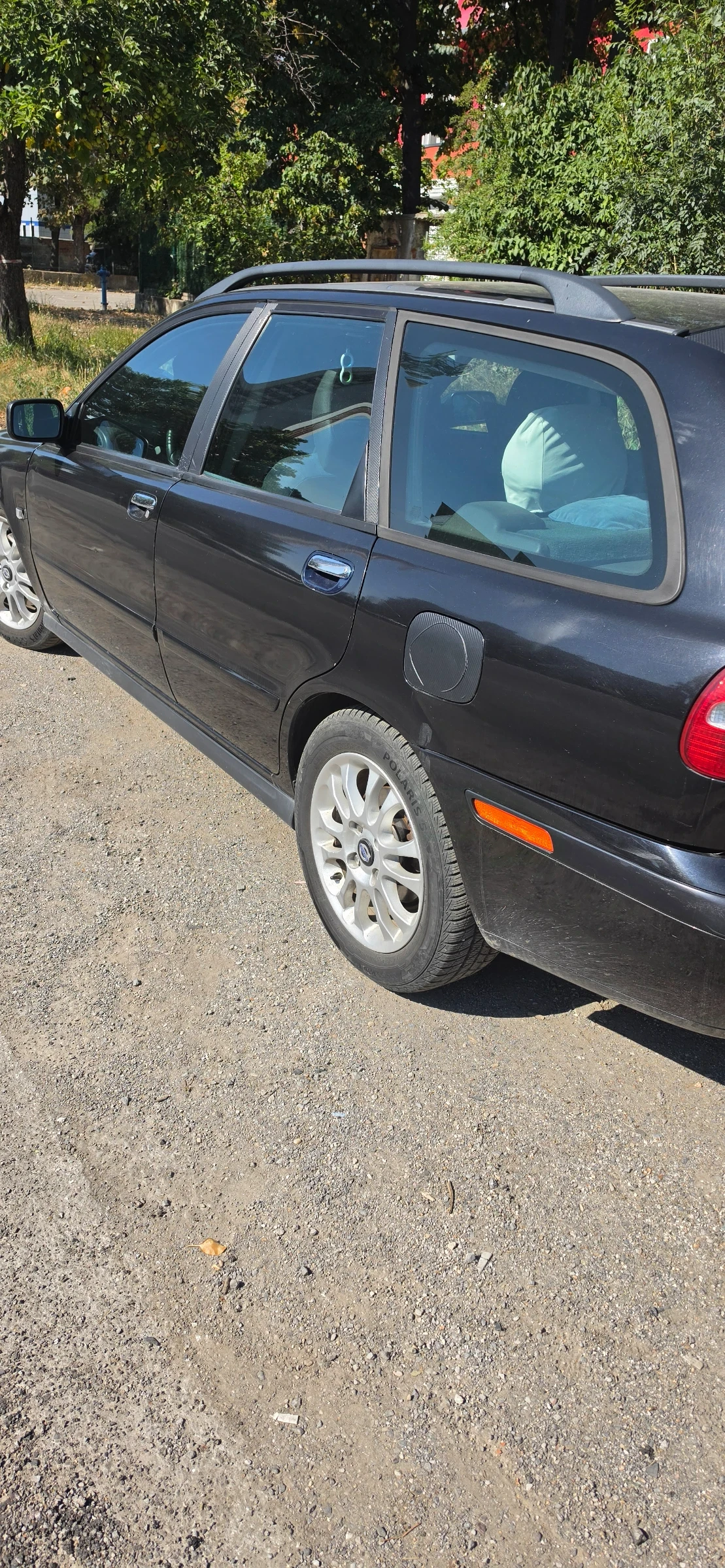 Volvo V40, снимка 9 - Автомобили и джипове - 55674421
