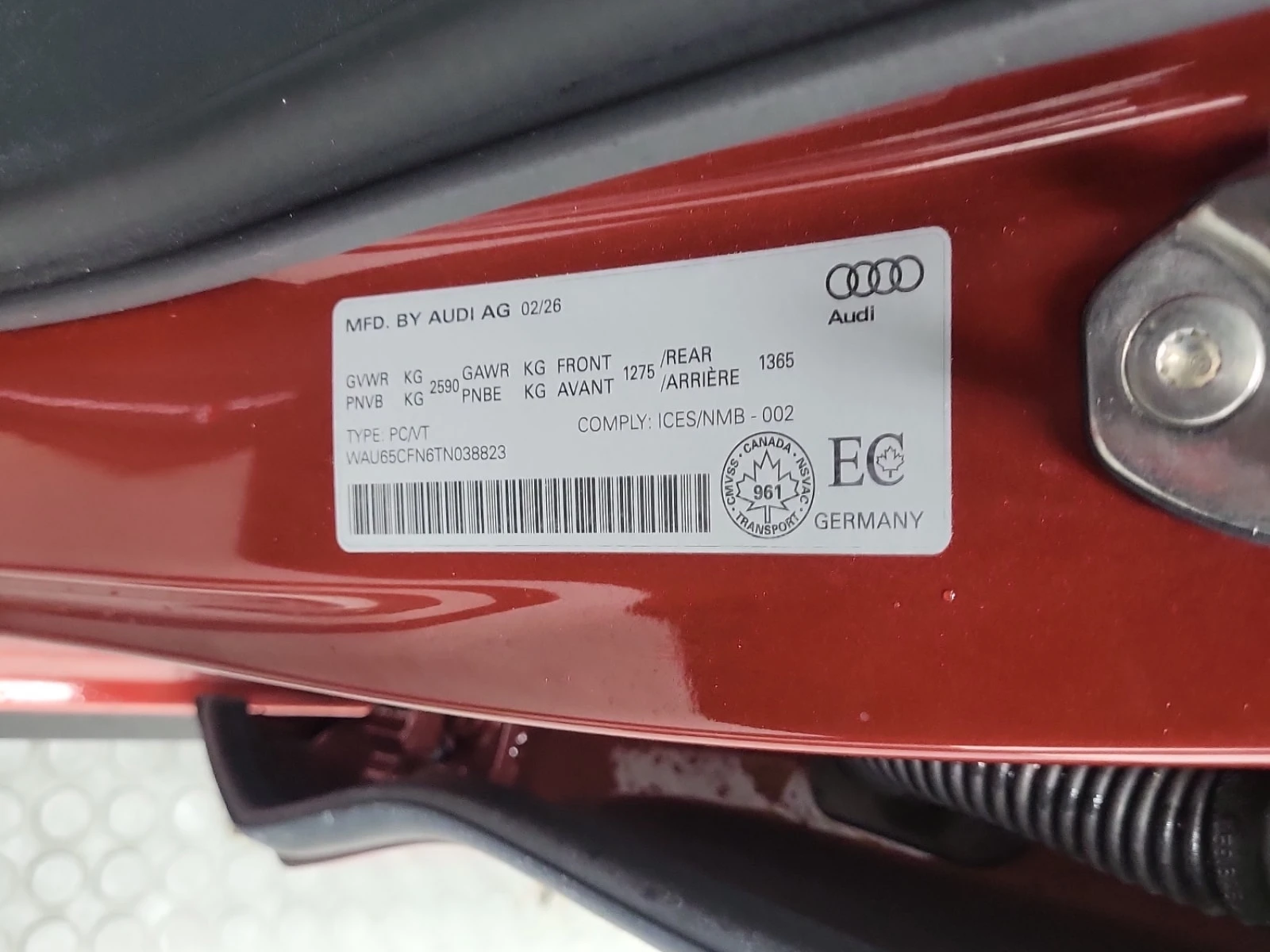 Audi A6 * ОБДУХВАНЕ * АМБИЕНТНО * ХЕД-ЪП * ДИСТРОНИК, снимка 15 - Автомобили и джипове - 56076285
