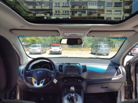 Kia Sportage 1.7 CRDI Фейслифт,Панорама,Навигация,кожен салон, снимка 8 - Автомобили и джипове - 41848234