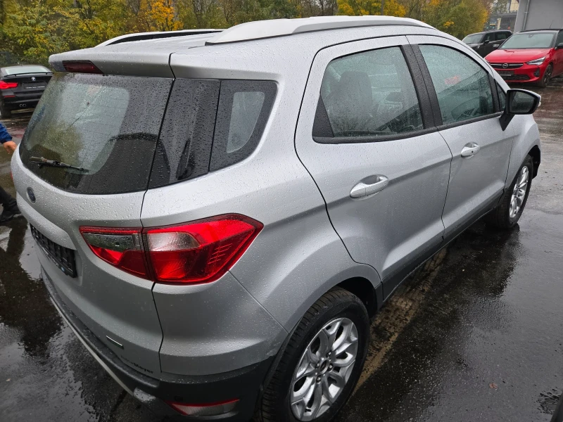 Ford EcoSport, снимка 4 - Автомобили и джипове - 47972994