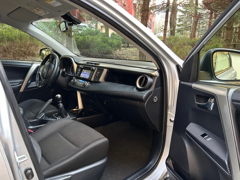 Toyota Rav4 2.0 D-4D, 4Х4, 139500км! ПЪЛНА СЕРВ. ИСТОРИЯ !!!  , снимка 7 - Автомобили и джипове - 53289955