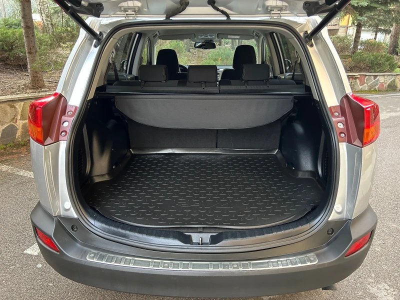 Toyota Rav4 2.0 D-4D, 4Х4, 139500км! ПЪЛНА СЕРВ. ИСТОРИЯ !!!  , снимка 14 - Автомобили и джипове - 53289955
