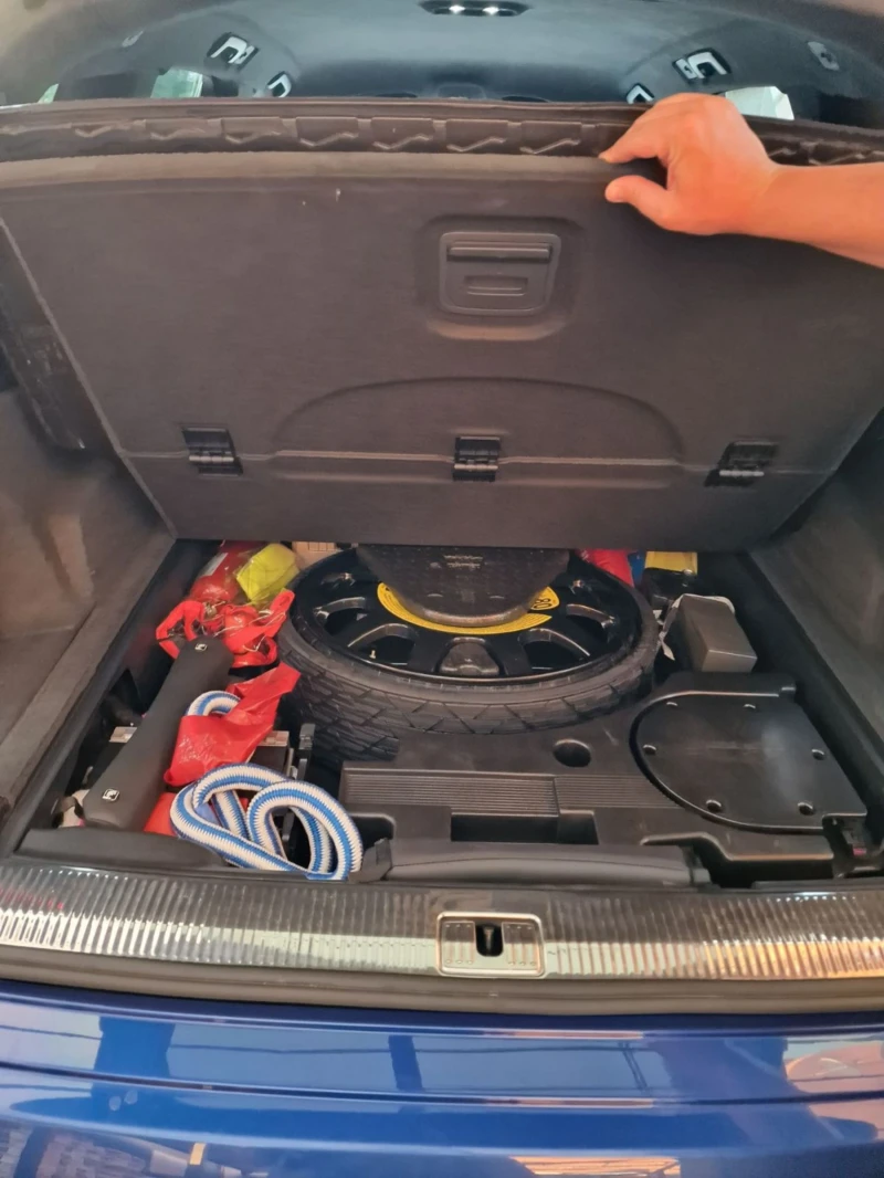 Audi SQ7 SQ7, снимка 9 - Автомобили и джипове - 52395431