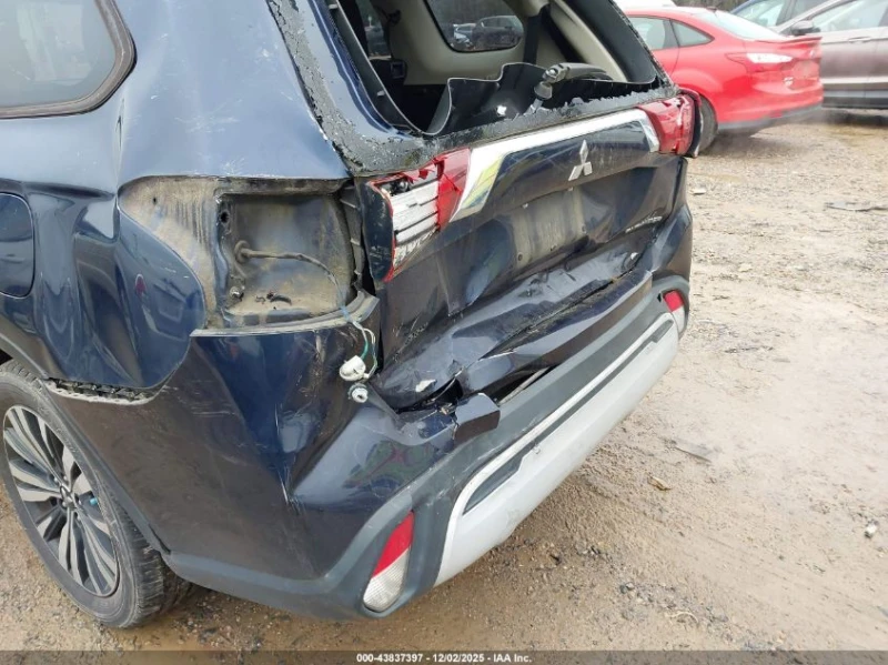 Mitsubishi Outlander 2.4L I-4 VVT, 166HP Front Wheel Drive, снимка 12 - Автомобили и джипове - 52915341