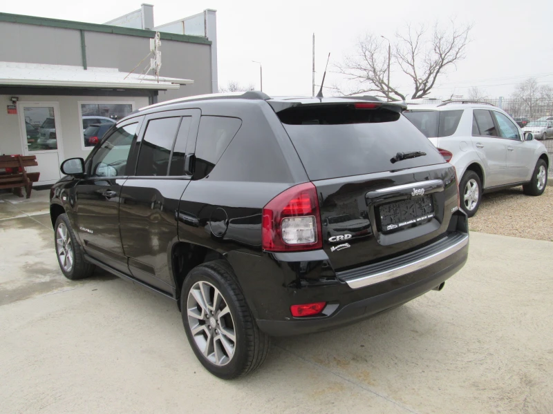 Jeep Compass 2.2CRDI* 4X4-FACELIFT-НАВИ-СЕРВИЗНА ИСТОРИЯ, снимка 6 - Автомобили и джипове - 53456463
