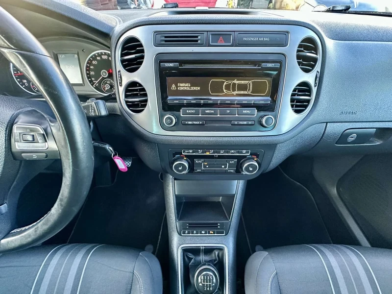 VW Tiguan 2.0TDI LOUNGE, снимка 11 - Автомобили и джипове - 53539408