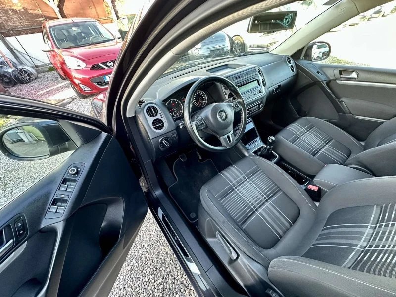 VW Tiguan 2.0TDI LOUNGE, снимка 9 - Автомобили и джипове - 53539408