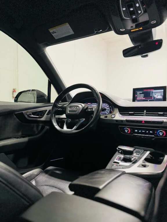 Audi Q7 * 3.0 TFSI* quattro* Technik* 360* PANO - изображение 10