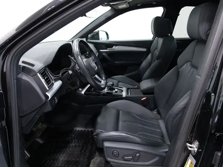 Audi Q5 45 TFSI Technik/Keyless/ПАНОРАМА/CARFAX, снимка 7 - Автомобили и джипове - 55173183
