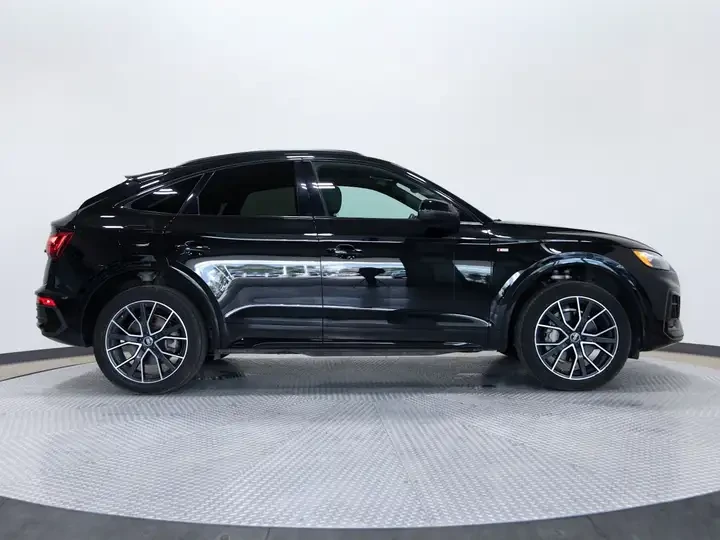 Audi Q5 45 TFSI Technik/Keyless/ПАНОРАМА/CARFAX, снимка 4 - Автомобили и джипове - 55173183