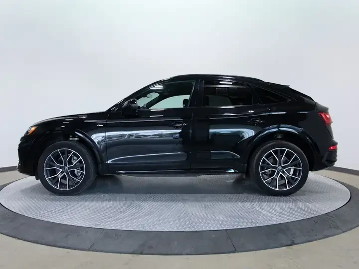 Audi Q5 45 TFSI Technik/Keyless/ПАНОРАМА/CARFAX, снимка 3 - Автомобили и джипове - 55173183