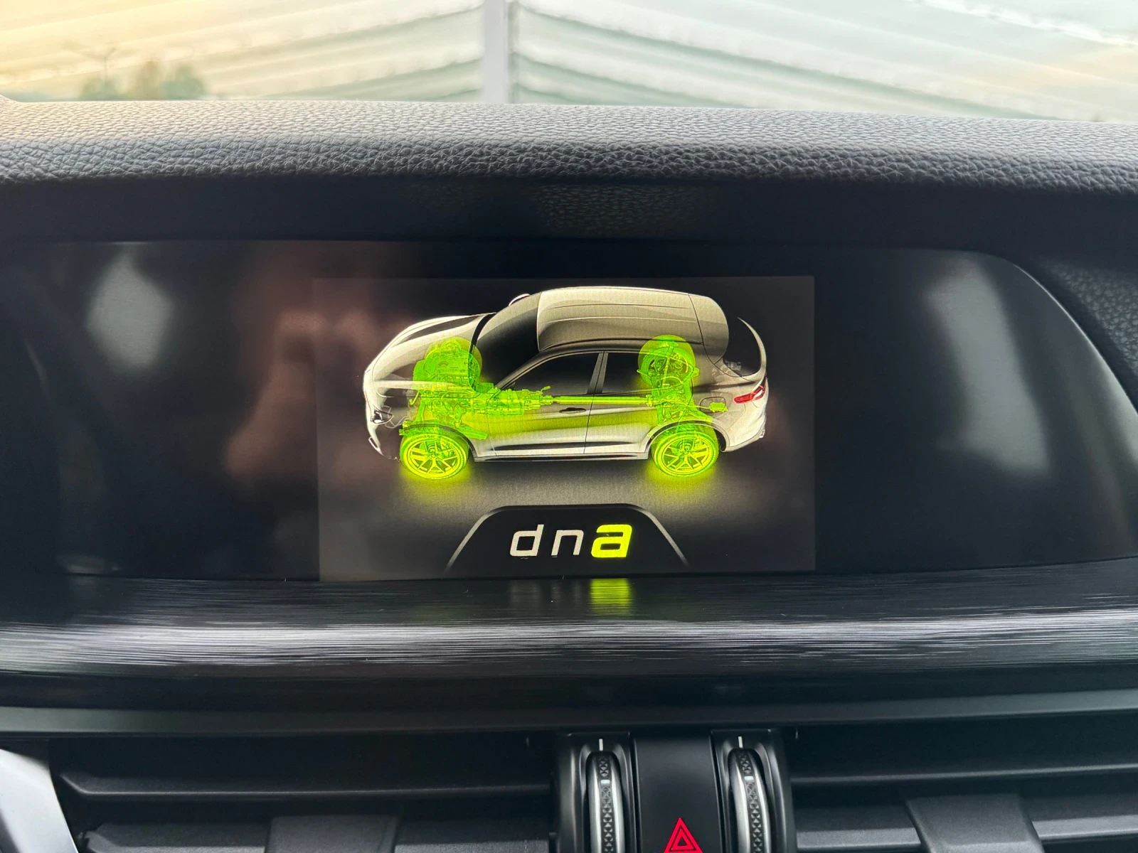 Alfa Romeo Stelvio 2.2JTD  | Mobile.bg   15