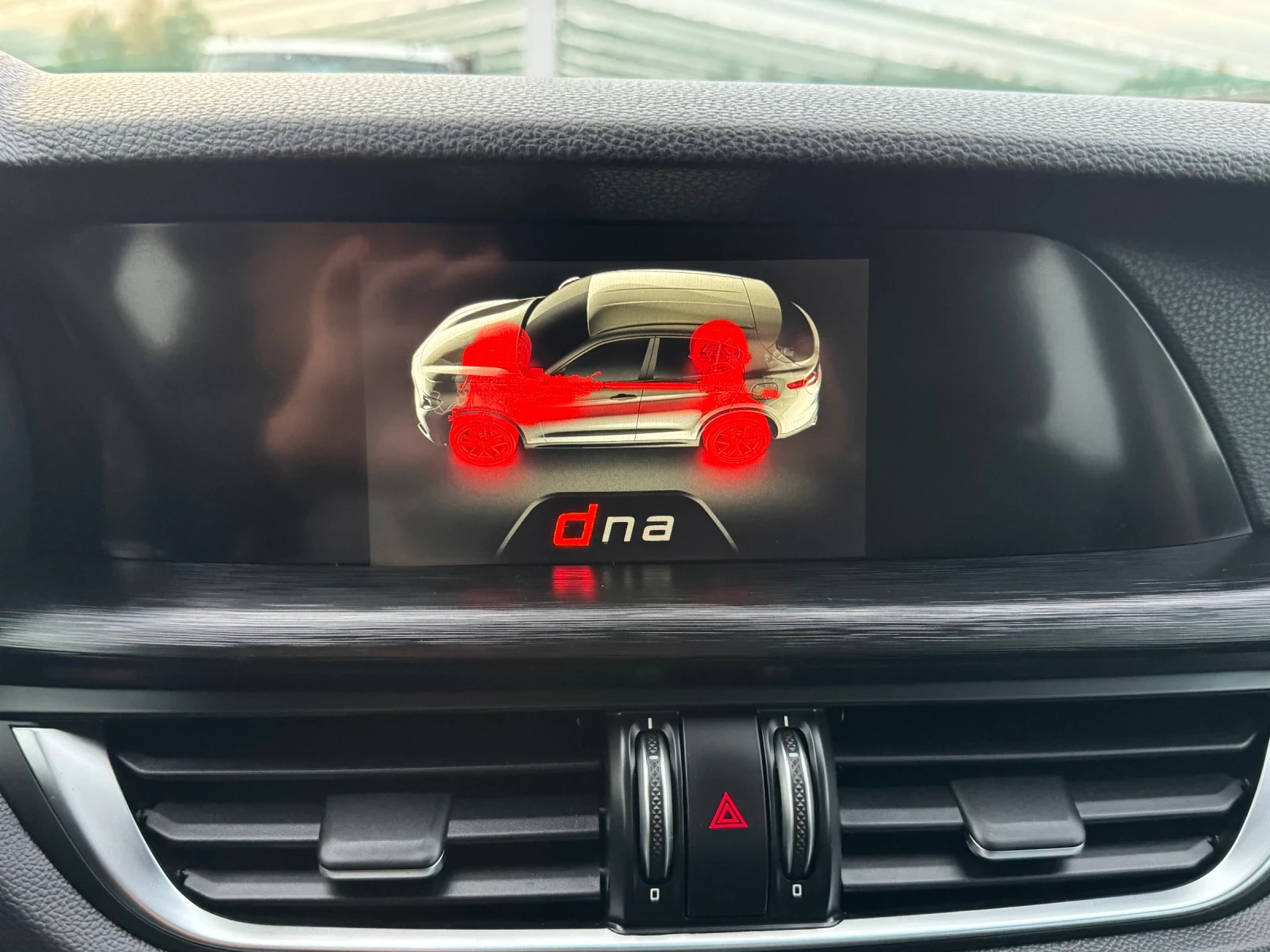 Alfa Romeo Stelvio 2.2JTD  | Mobile.bg   13