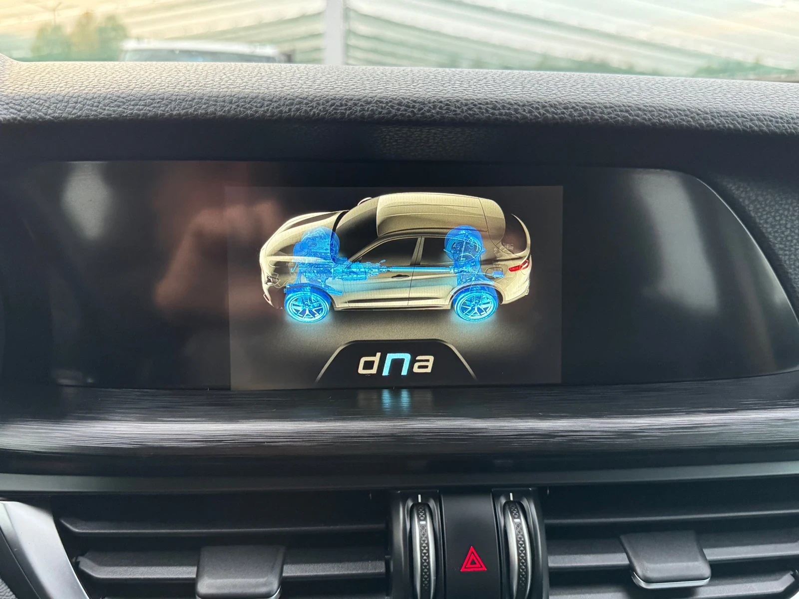 Alfa Romeo Stelvio 2.2JTD  | Mobile.bg   14