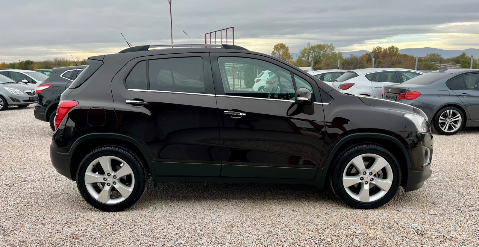 Chevrolet Trax 1.7d* 130k.c* Cosmo* Нави* Камера*  - изображение 6