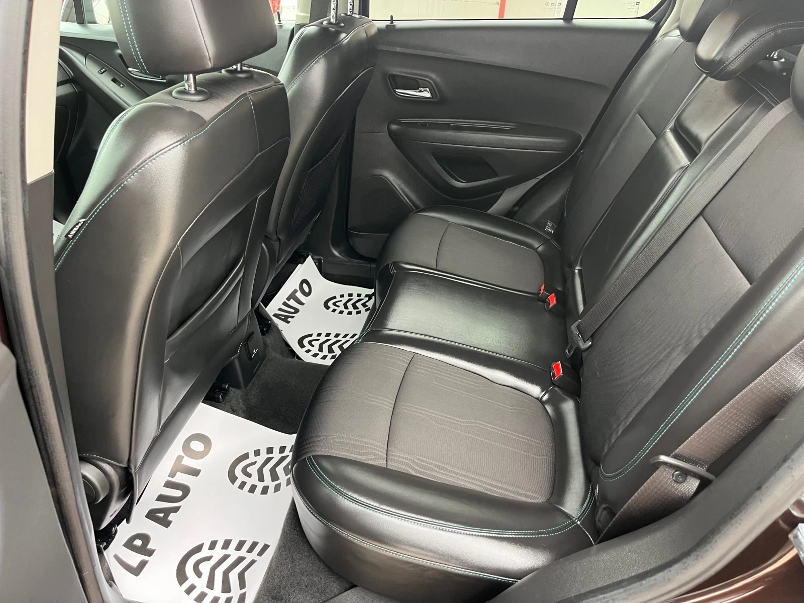 Chevrolet Trax 1.7d* 130k.c* Cosmo* Нави* Камера*  - изображение 10