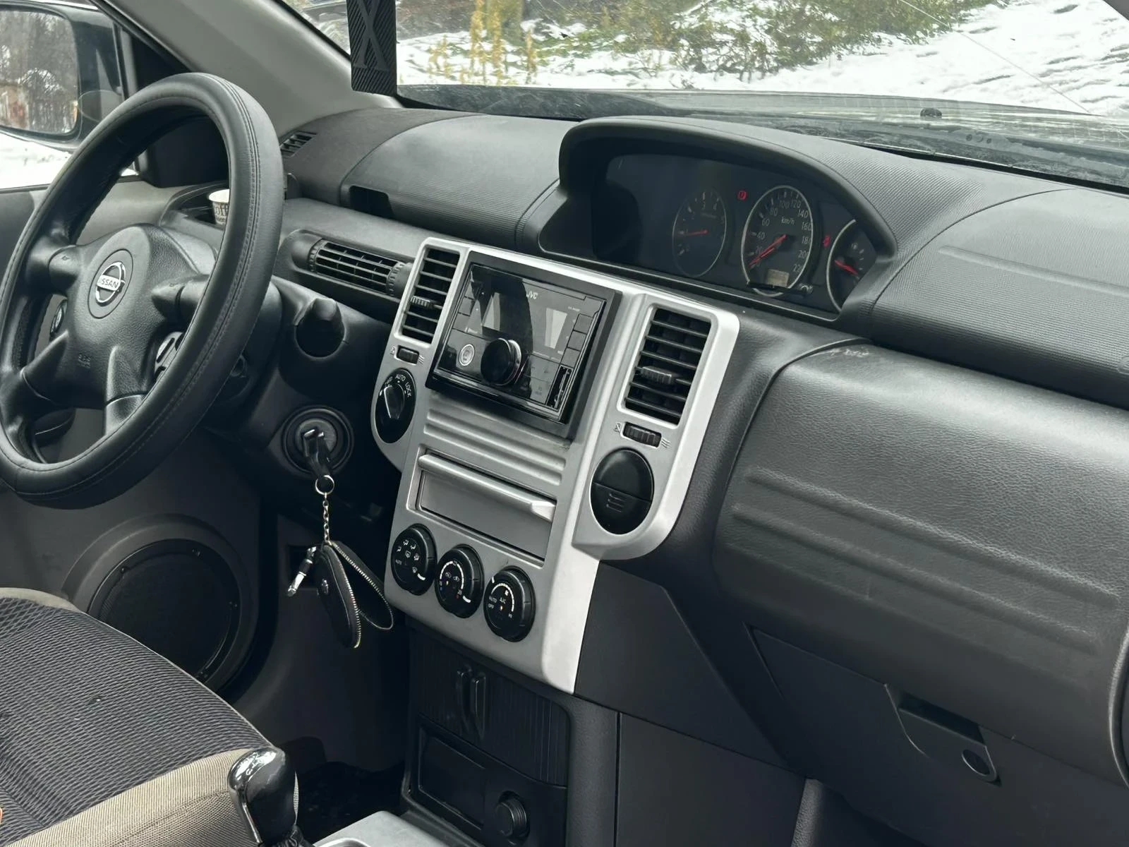 Nissan X-trail  - изображение 6