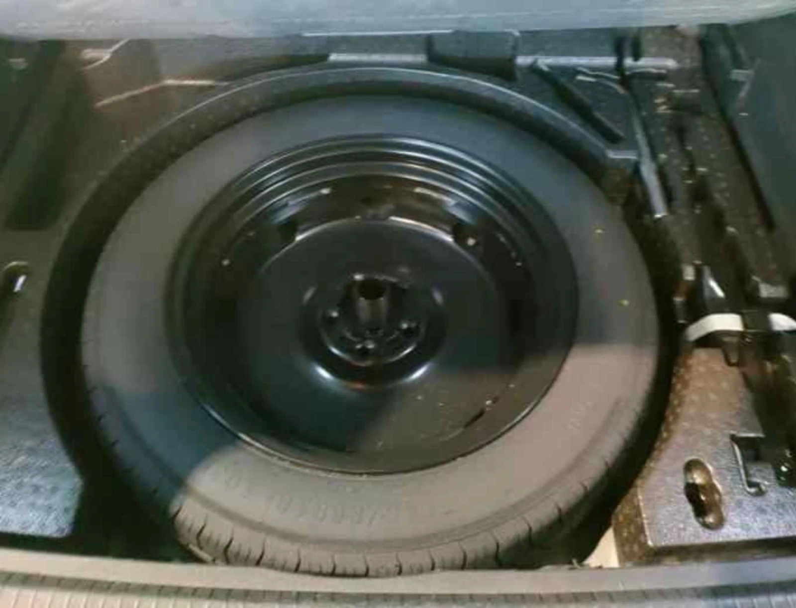 VW Tiguan 2.0 TDI DSG.110KW.KAMERA.LED.ACC | Mobile.bg � ����������� 11