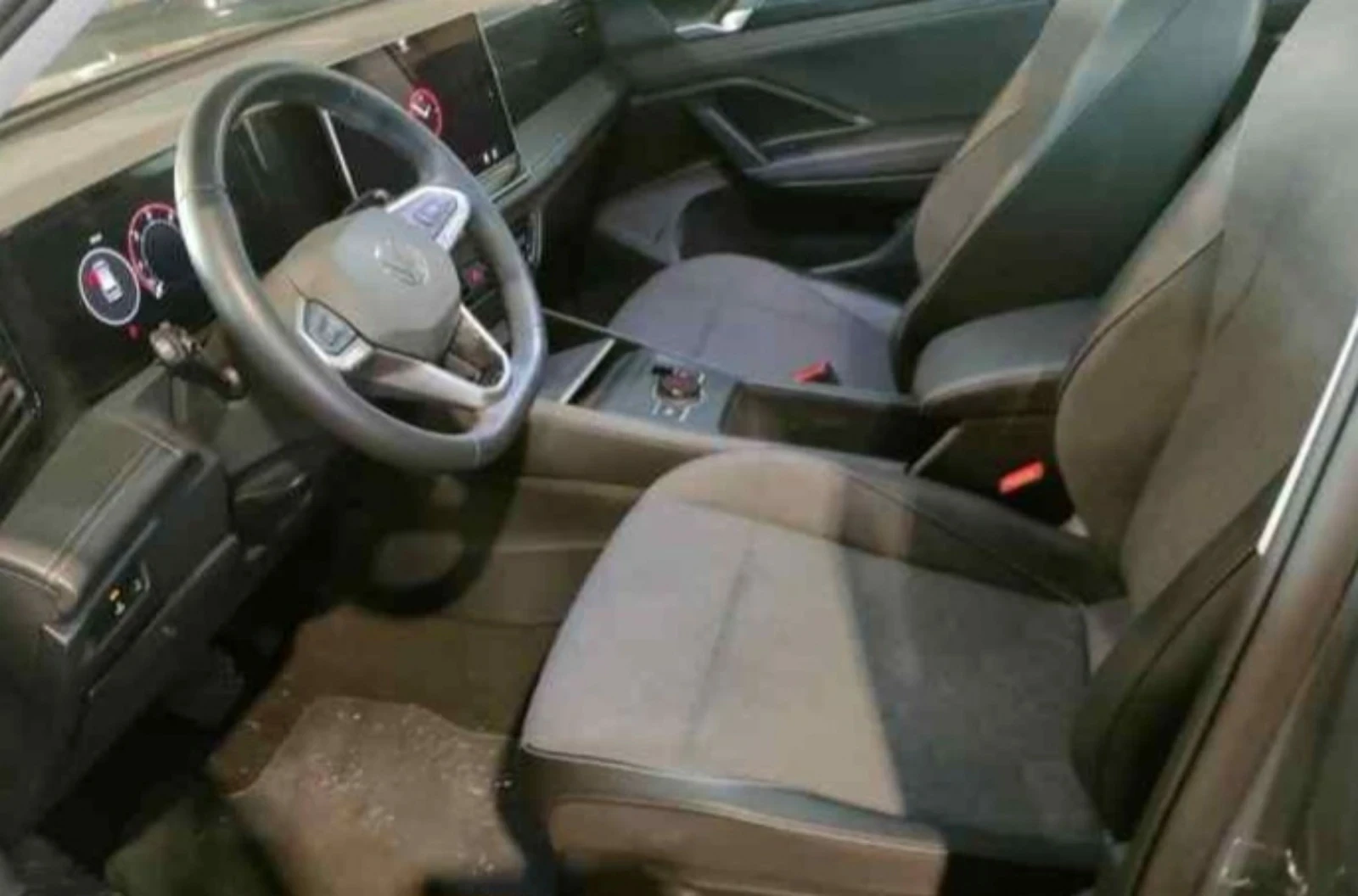 VW Tiguan 2.0 TDI DSG.110KW.KAMERA.LED.ACC - изображение 6