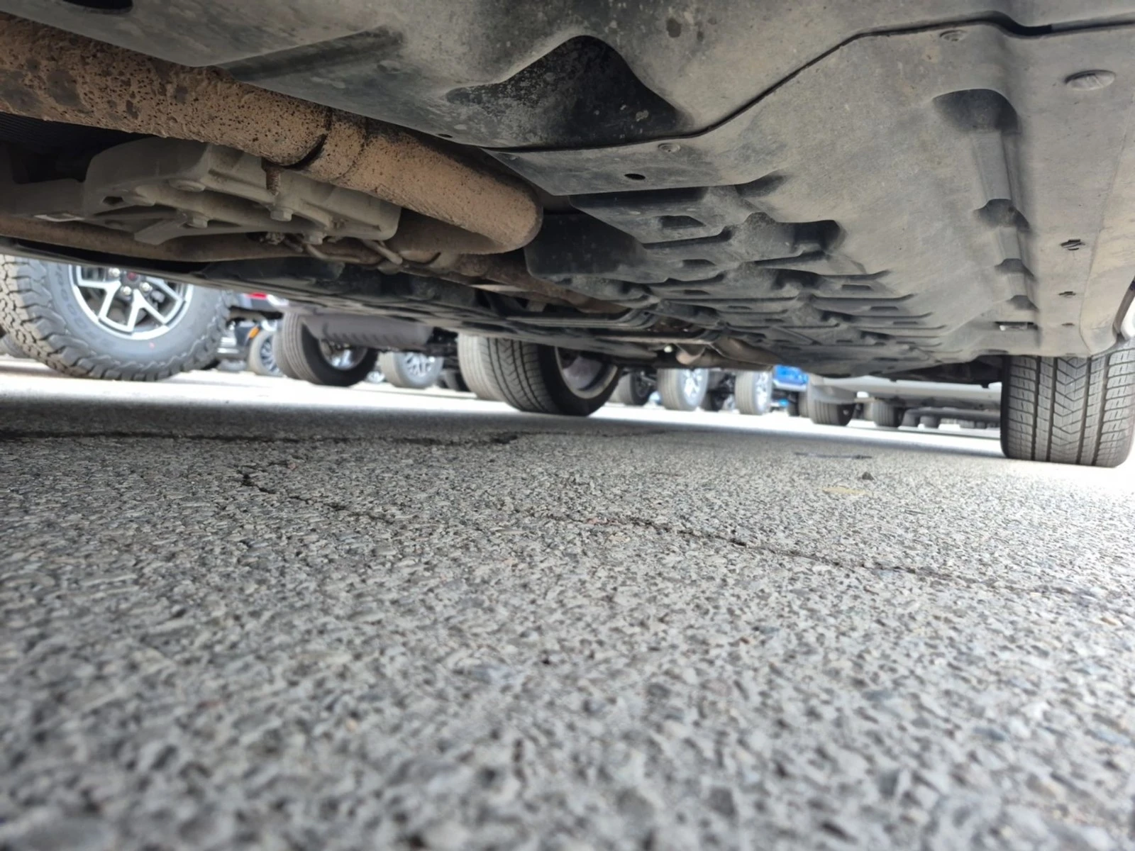 Maserati Levante S GRANLUSSO/Следене на ленти/Кейлес, снимка 17 - Автомобили и джипове - 54228666