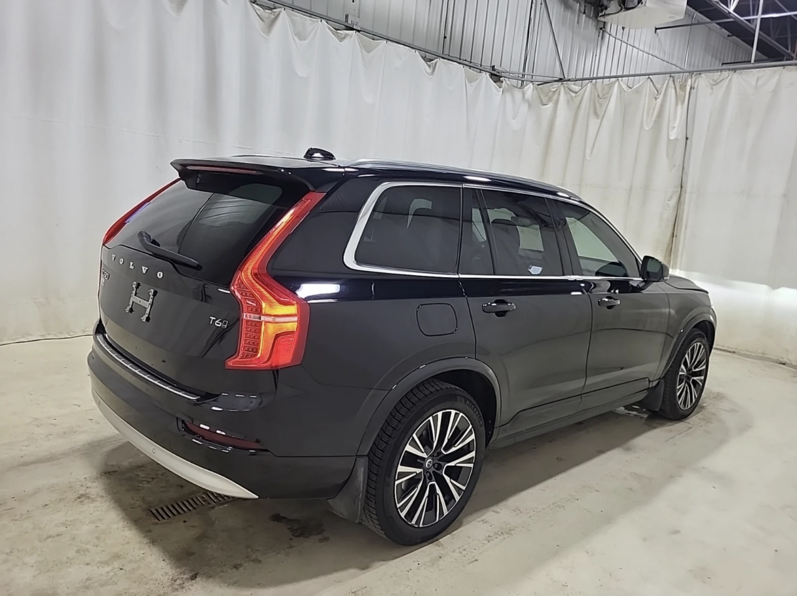 Volvo Xc90 2022 Volvo XC90 T6 MOMENTUM, снимка 4 - Автомобили и джипове - 54602524