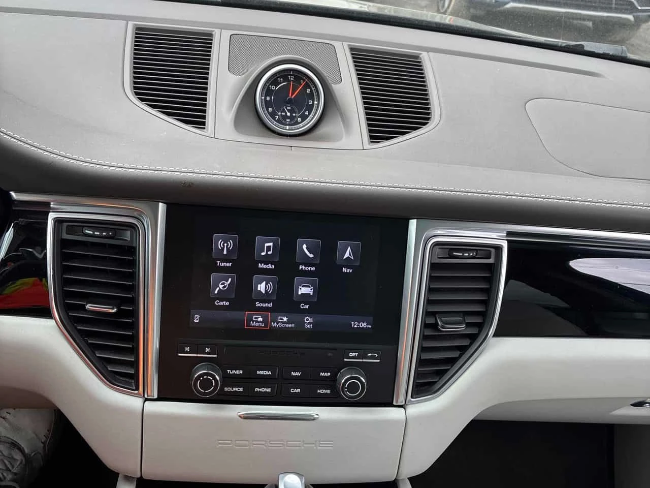 Porsche Macan * S * DISTRONIC* ОБДУХВАНЕ* ПАНОРАМА* BOSE* , снимка 9 - Автомобили и джипове - 54653200