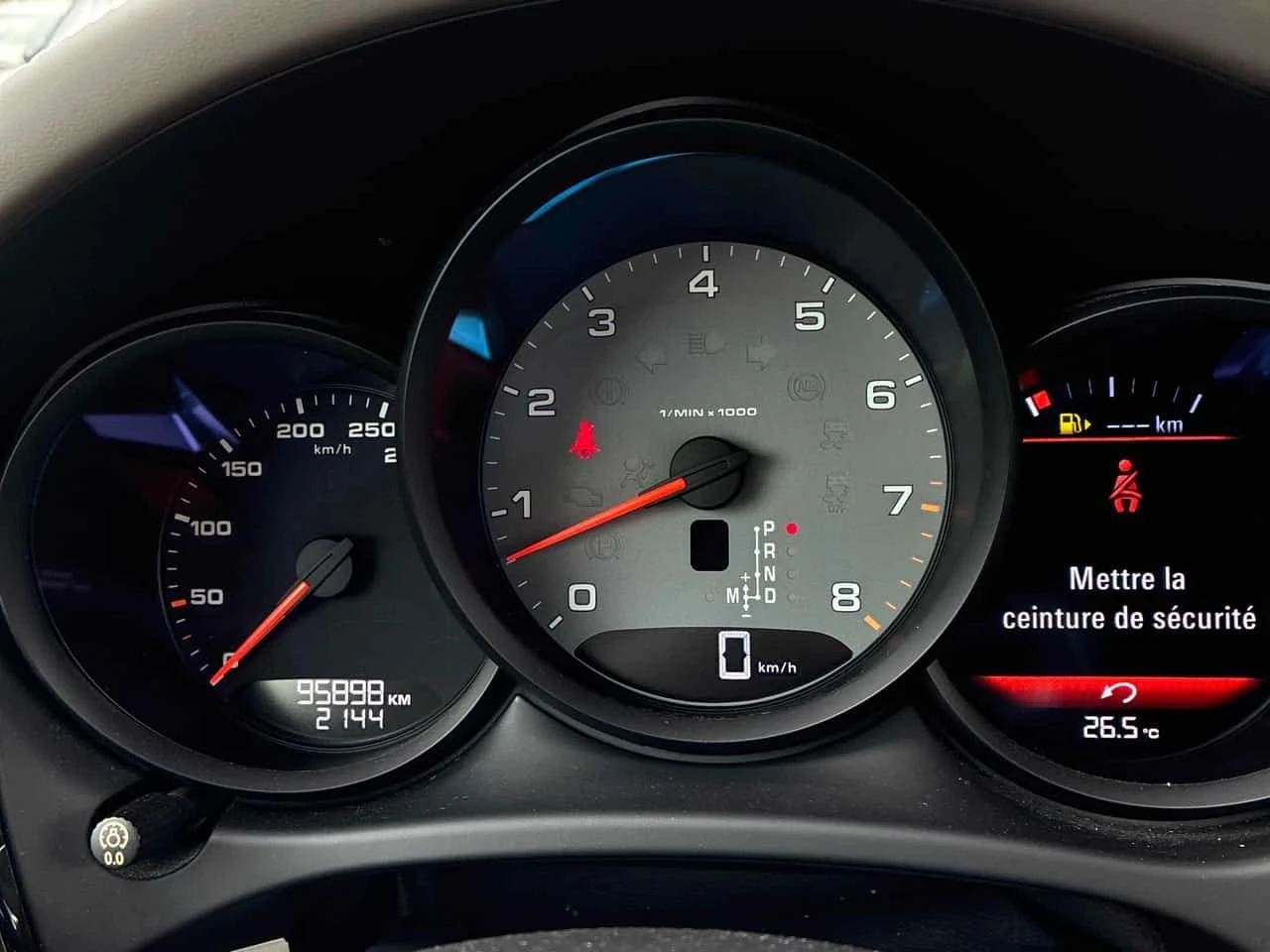 Porsche Macan * S * DISTRONIC* ОБДУХВАНЕ* ПАНОРАМА* BOSE* , снимка 8 - Автомобили и джипове - 54653200